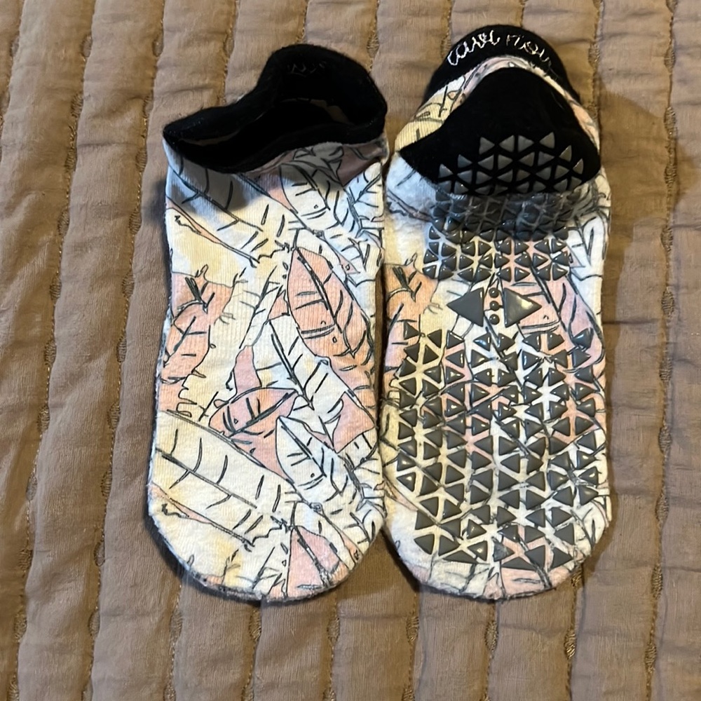 Tavi Noir barre socks size small
